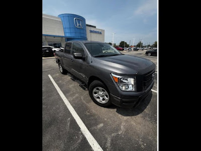 2021 Nissan Titan