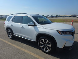 2023 Honda Pilot Elite