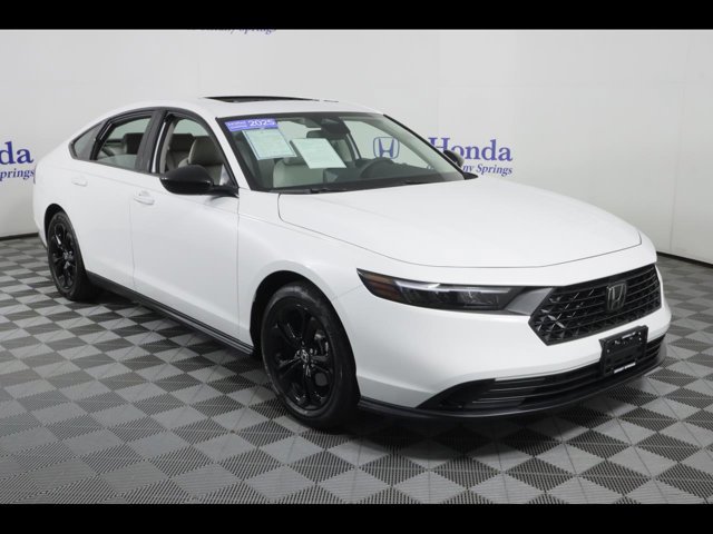 Used 2025 Honda Accord SE with VIN 1HGCY1F48SA050911 for sale in Kansas City