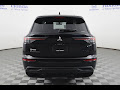 2025 Mitsubishi Outlander ES
