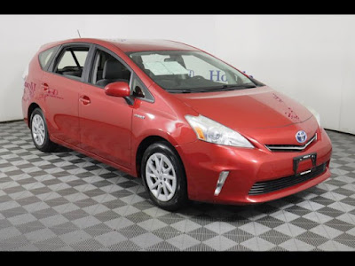 2013 Toyota Prius v