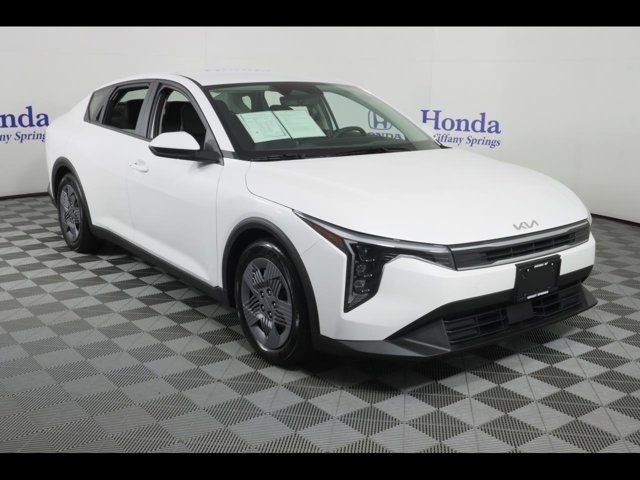 2025 Kia K4 LX